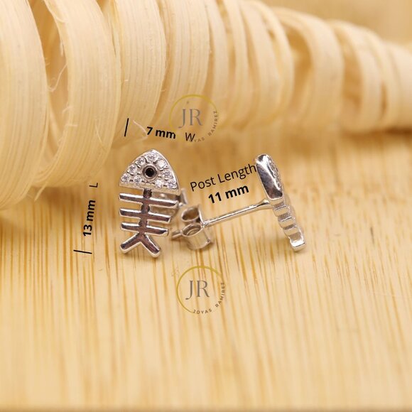 Fishbone Stud Earrings • 925 Sterling Silver • Playful & Artistic Style. - Picture 6 of 6